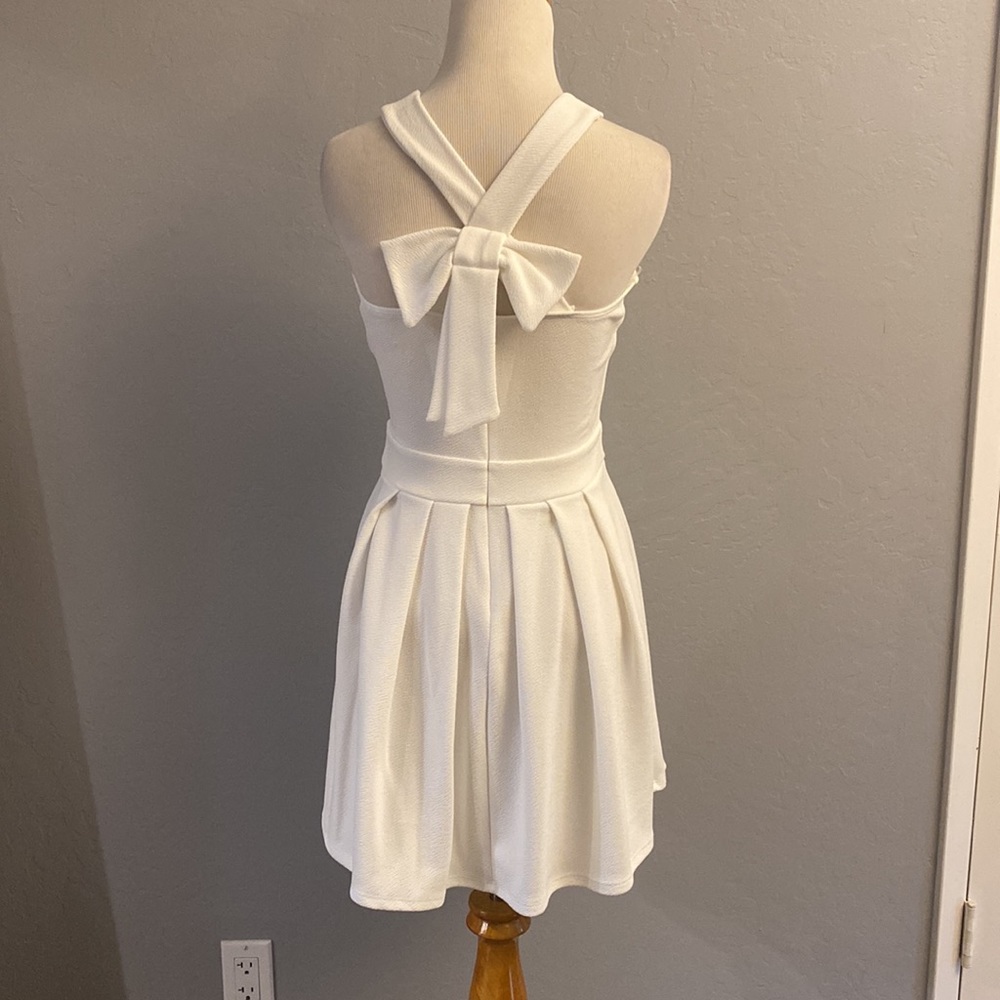 White bow back dress